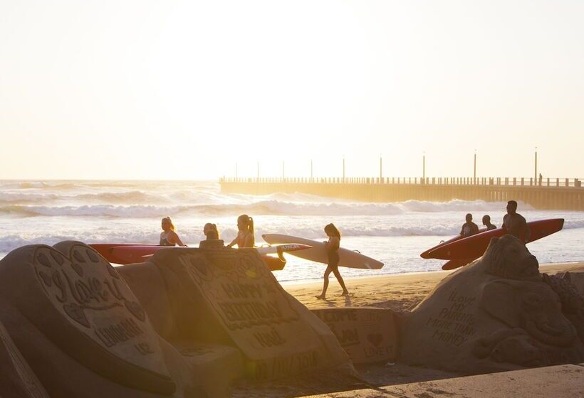 ホテル First Group The Palace Allsuite