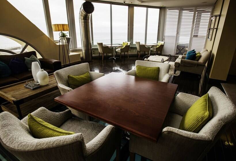 בית מלון כפרי First Group The Palace Allsuite