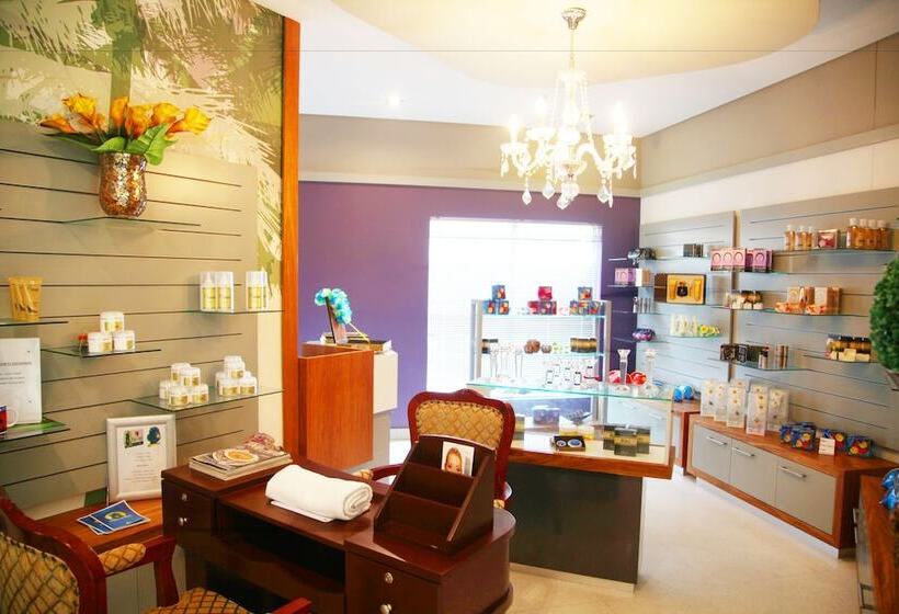 ホテル First Group The Palace Allsuite