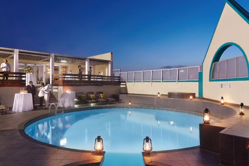 בית מלון כפרי First Group The Palace Allsuite