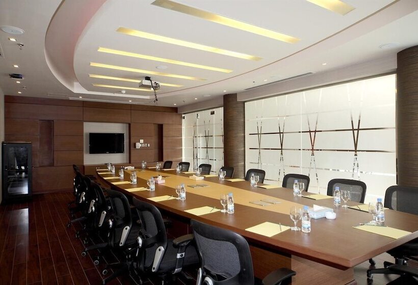 Golden Tulip Hotel Buraidah Al Qassim