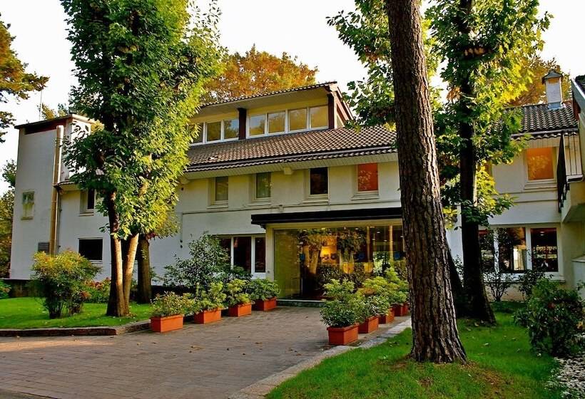 Golf Hotel La Pinetina