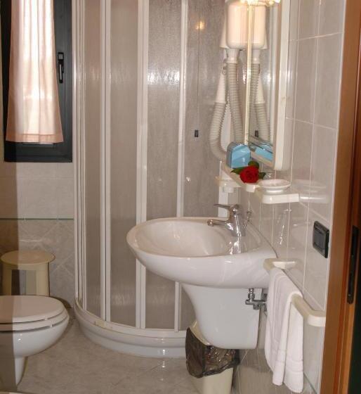 ホテル Gran Delta Di Alba Invest Srl