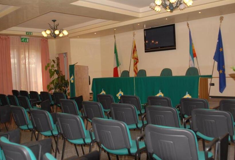 ホテル Gran Delta Di Alba Invest Srl