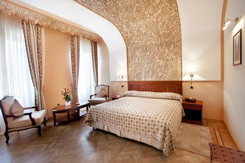 Grand Hotel Villa De France