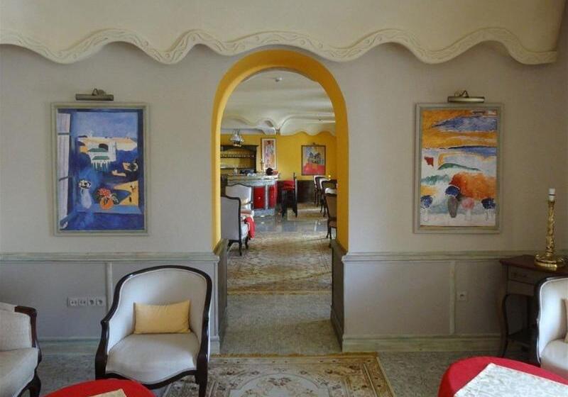 Grand Hotel Villa De France