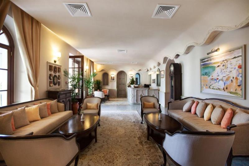 Grand Hotel Villa De France