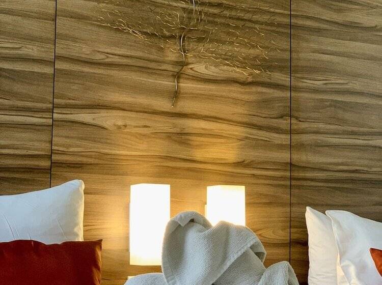 호텔 Grand Zuri Kuta Bali