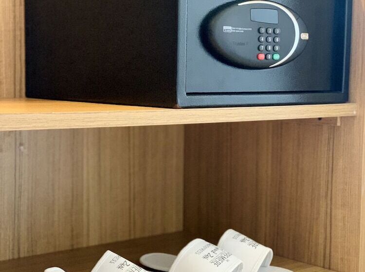 호텔 Grand Zuri Kuta Bali