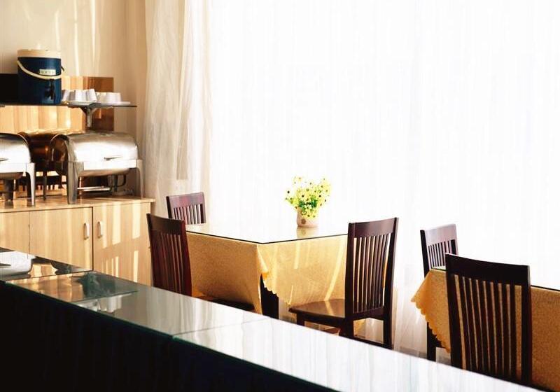 בית מלון כפרי Greentree Inn Heze Railway Station