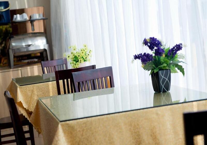 בית מלון כפרי Greentree Inn Heze Railway Station