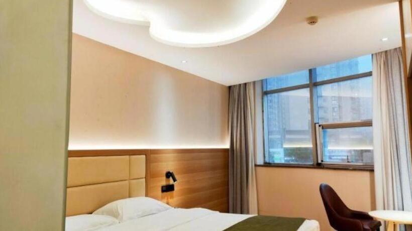 בית מלון כפרי Greentree Inn Heze Railway Station