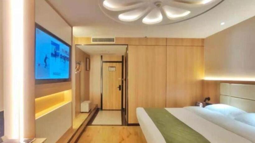 בית מלון כפרי Greentree Inn Heze Railway Station