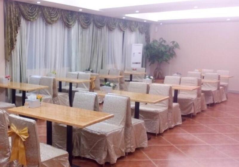 בית מלון כפרי Greentree Inn Shantou Chengjiang Road Business