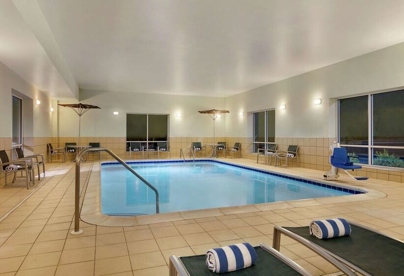 فندق Hampton Inn & Suites Parkersburg Downtown