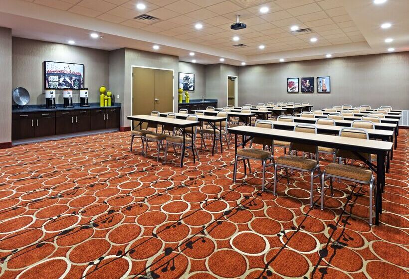 호텔 Hampton Inn Marion