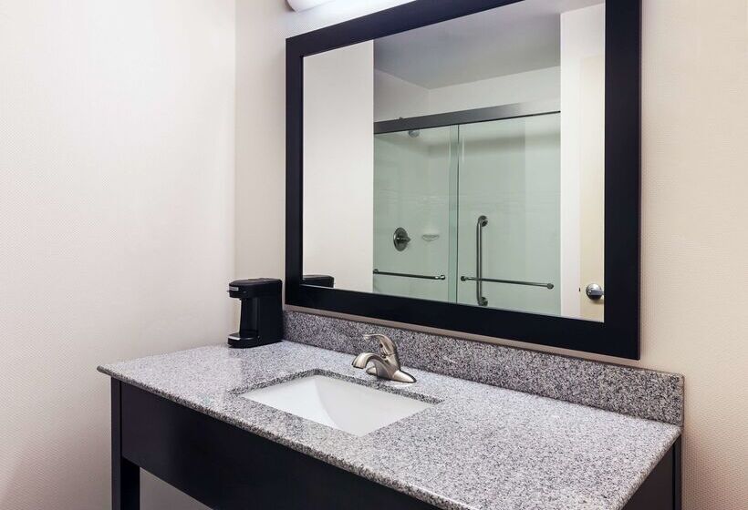 호텔 Hampton Inn Marion