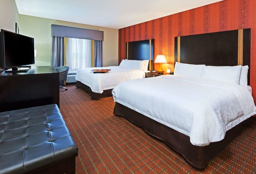 호텔 Hampton Inn Marion