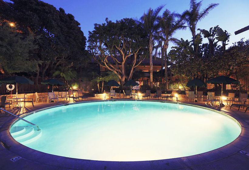 ホテル Harbortown Point Resort