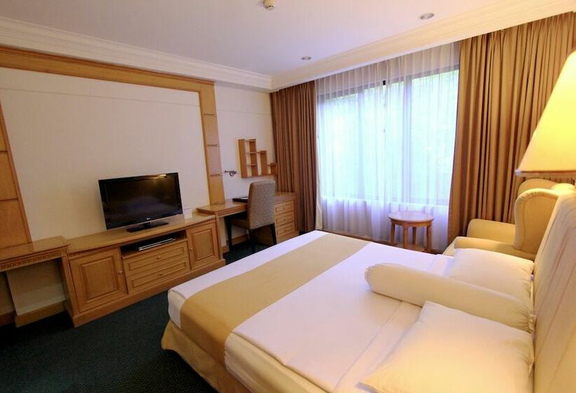 בית מלון כפרי Harmoni Suites