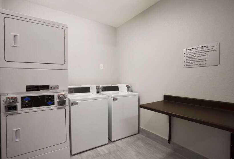 בית מלון כפרי Hawthorn Suites By Wyndham San Angelo