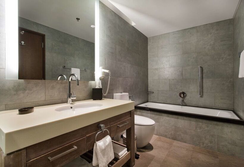 호텔 Hilton Garden Inn Bali Ngurah Rai Airport