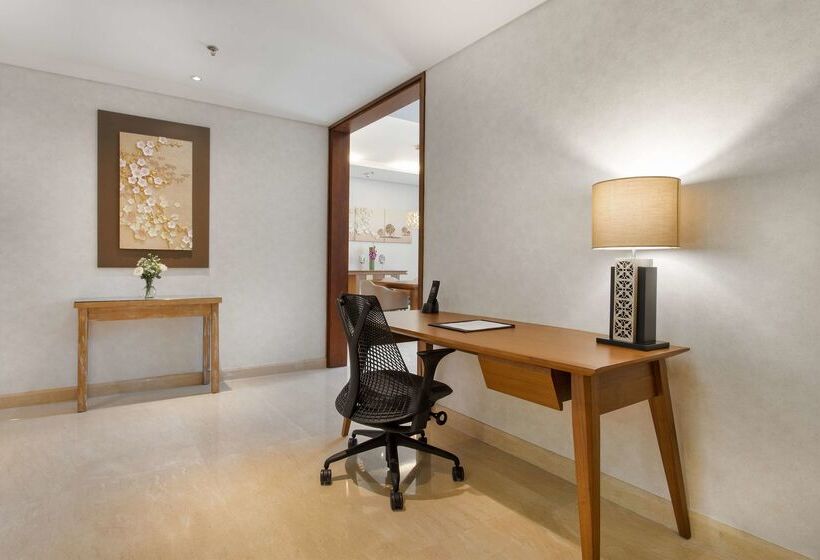 호텔 Hilton Garden Inn Bali Ngurah Rai Airport