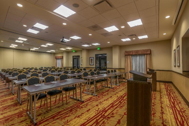فندق Holiday Inn Express & Suites Denver South   Castle Rock, An Ihg