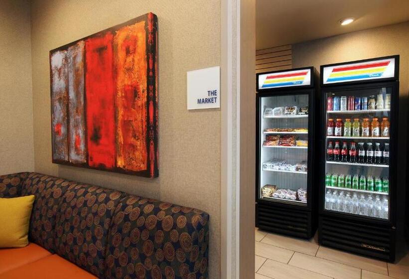 فندق Holiday Inn Express & Suites Omaha South Ralston Arena, An Ihg