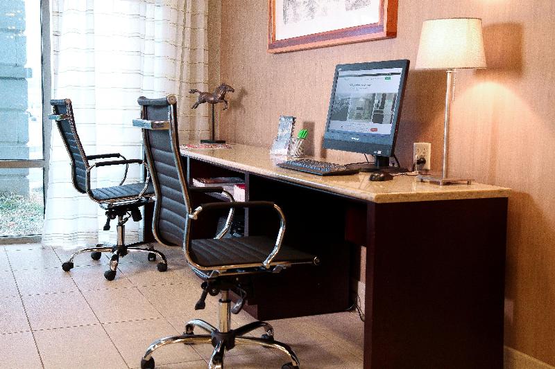 هتل Holiday Inn Owensboro Riverfront, An Ihg