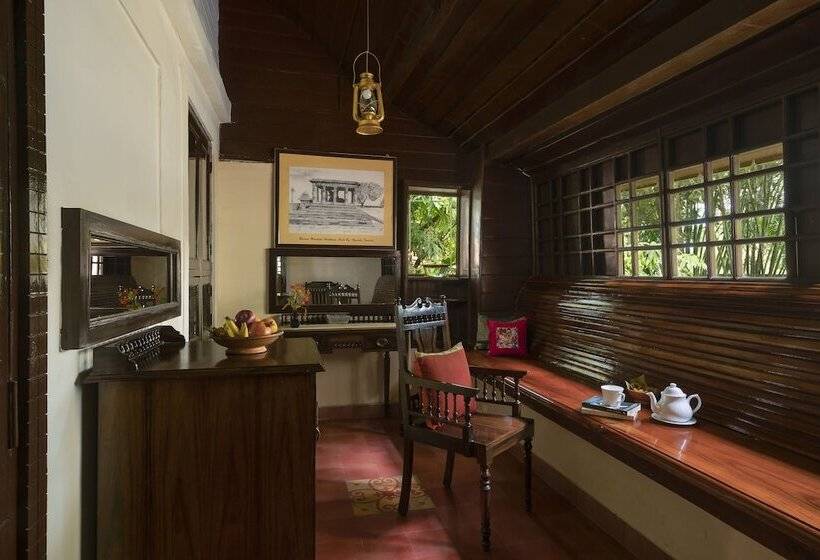 فندق Hoysala Village Resort