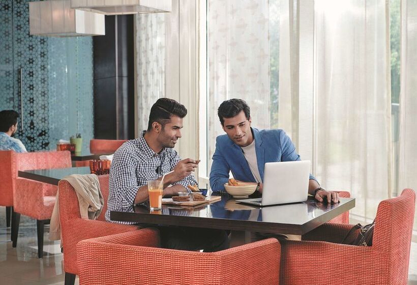 هتل Hyatt Place Gurgaon Udyog Vihar