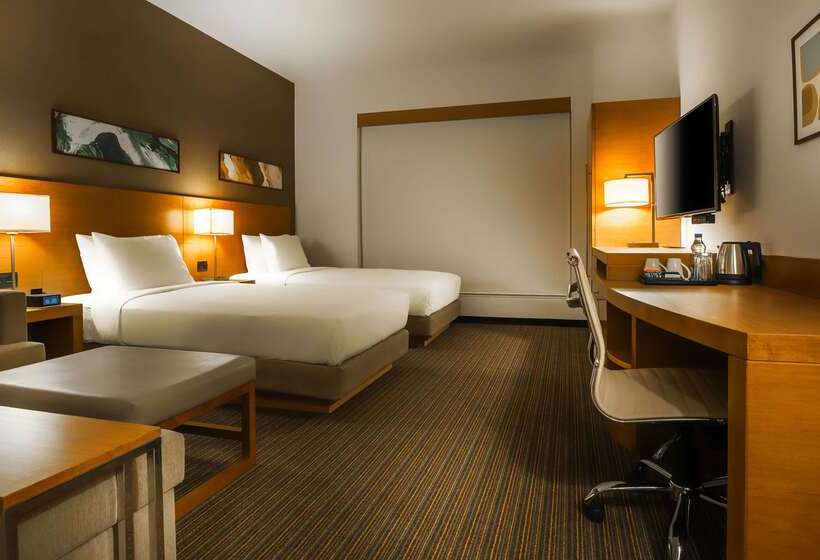 هتل Hyatt Place Gurgaon Udyog Vihar