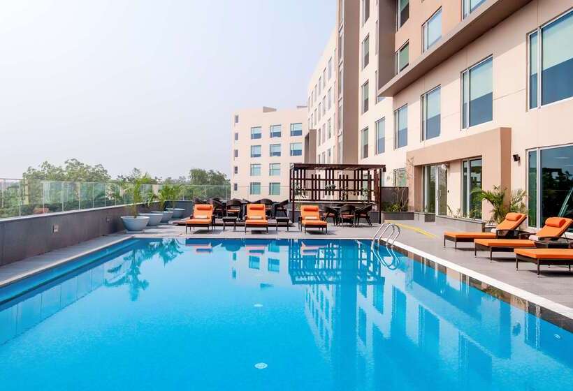 هتل Hyatt Place Gurgaon Udyog Vihar