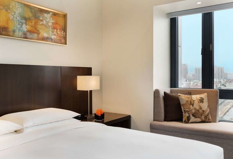 Отель Hyatt Place Shenzhen Dongmen