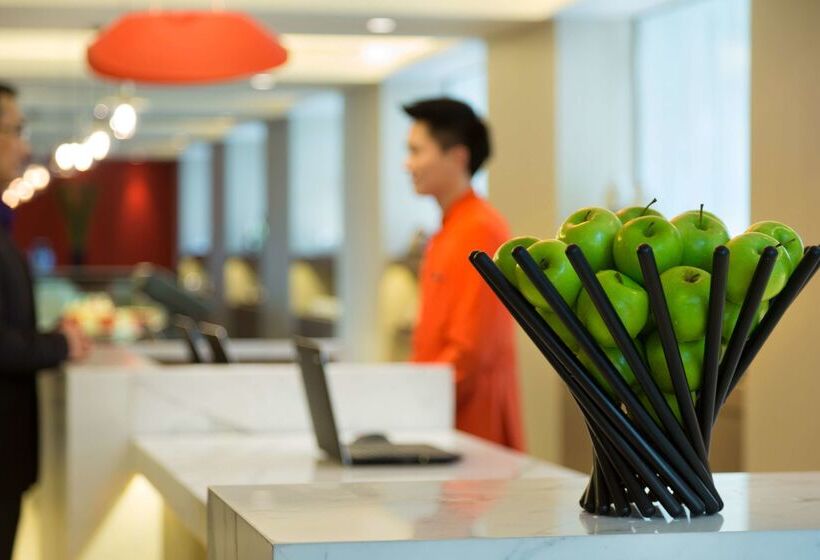 Отель Hyatt Place Shenzhen Dongmen