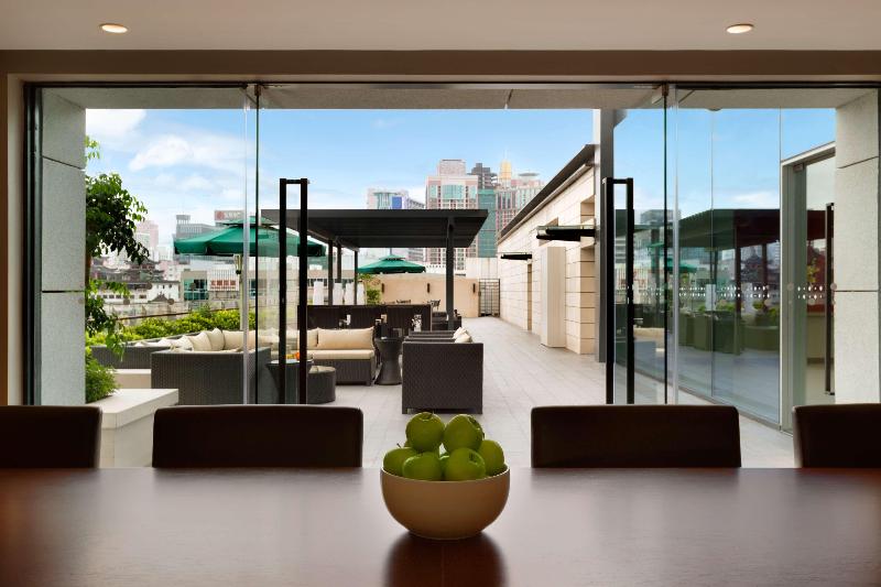 Отель Hyatt Place Shenzhen Dongmen