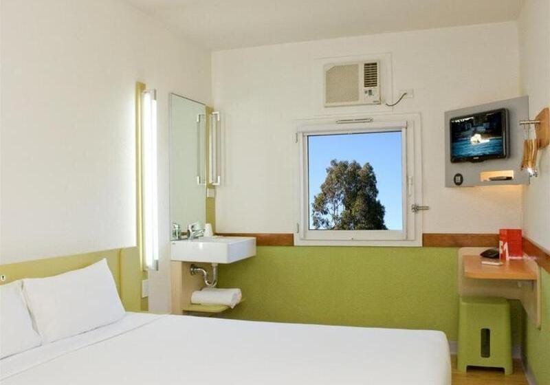 فندق Ibis Budget Canberra