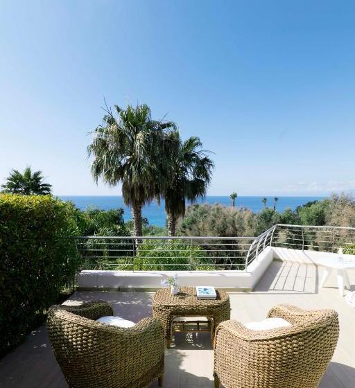 ホテル Infinity Resort Tropea