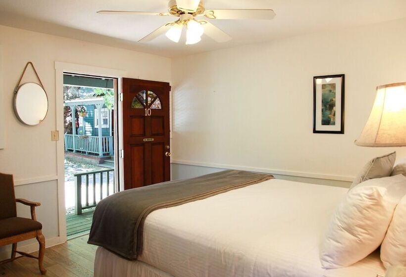 酒店 Inn On The Russian River