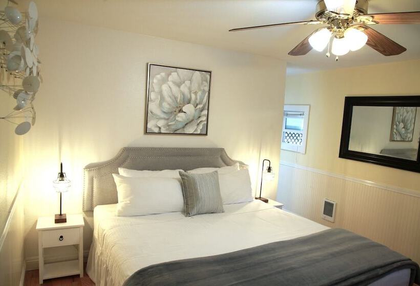 酒店 Inn On The Russian River