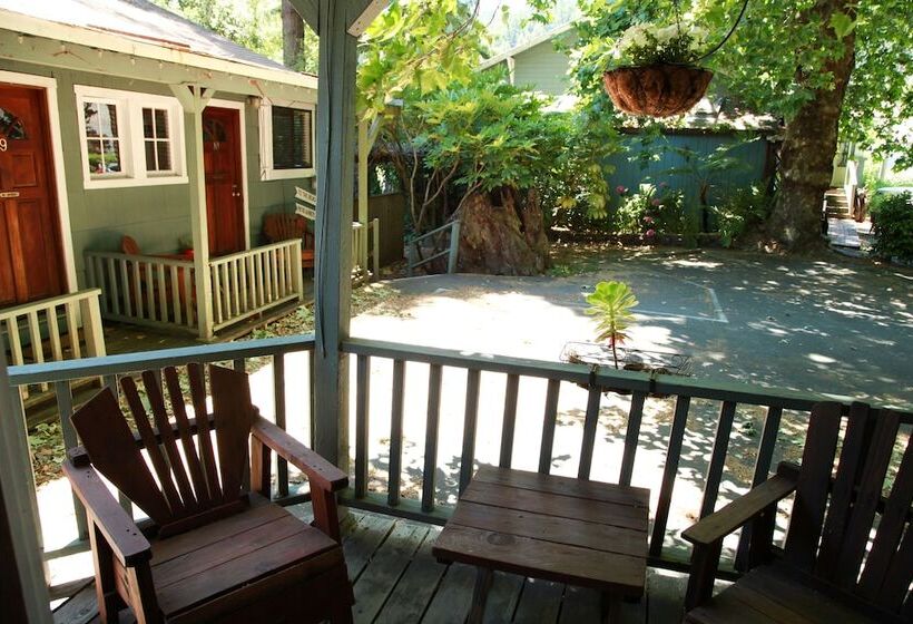 酒店 Inn On The Russian River