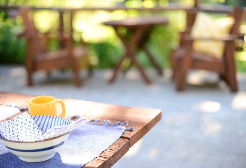 酒店 Inn On The Russian River