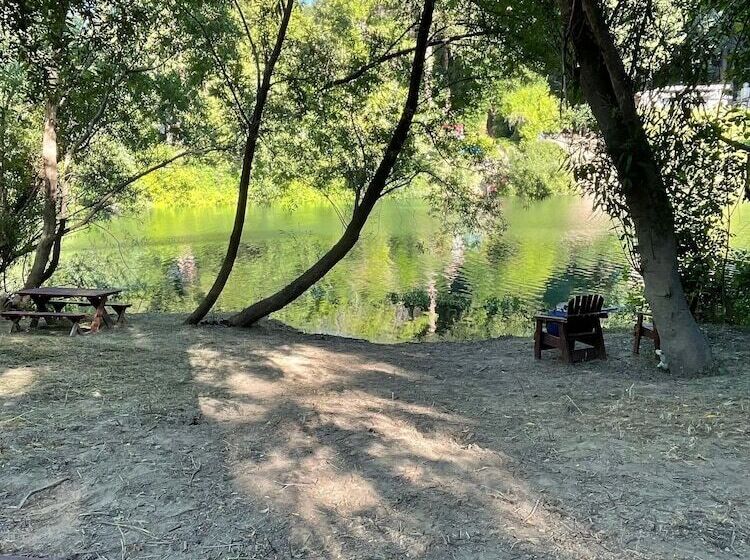 酒店 Inn On The Russian River