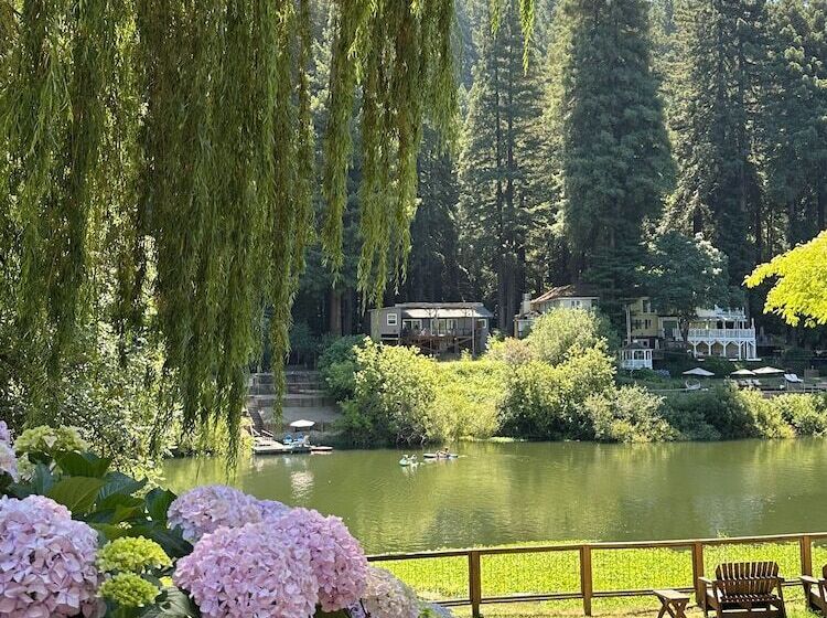 酒店 Inn On The Russian River