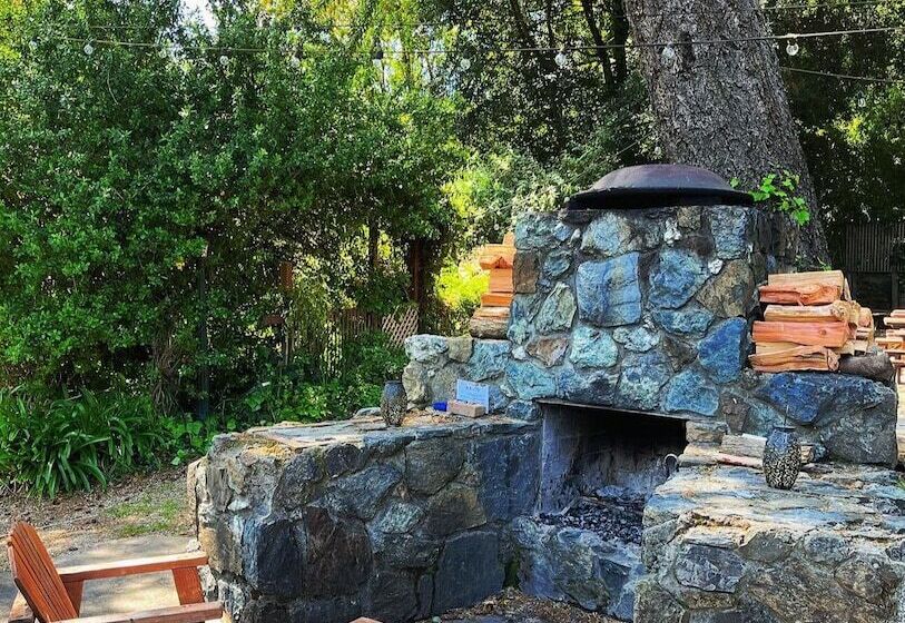 酒店 Inn On The Russian River