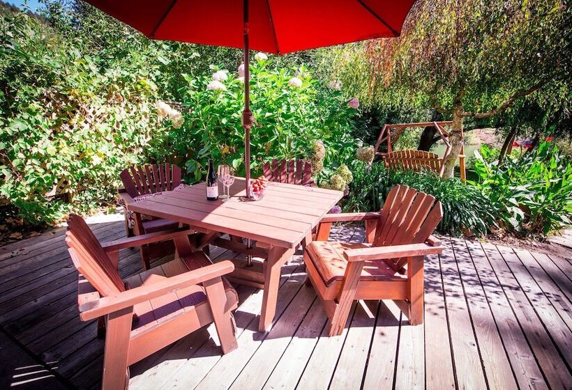 酒店 Inn On The Russian River