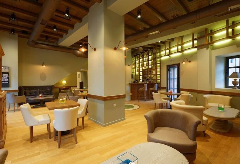 فندق Ionia Suites