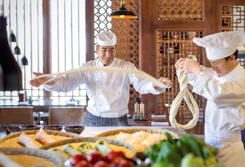 هتل Jinmao Purelax Lijiang, The Unbound Collection By Hyatt