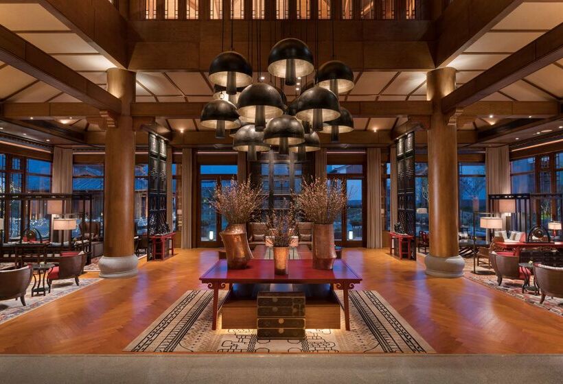 هتل Jinmao Purelax Lijiang, The Unbound Collection By Hyatt